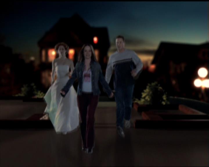 Charmed-Online-dot-513HouseCall2054.jpg