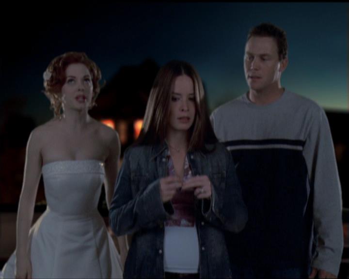 Charmed-Online-dot-513HouseCall2059.jpg