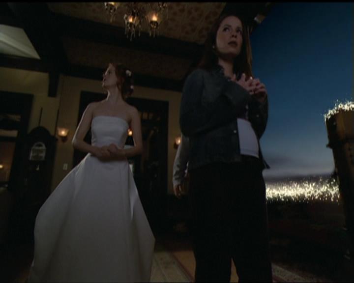 Charmed-Online-dot-513HouseCall2077.jpg