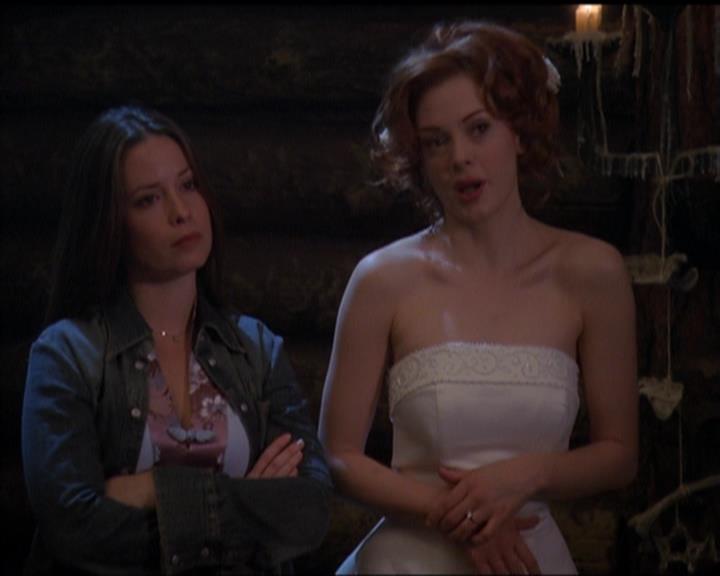 Charmed-Online-dot-513HouseCall2139.jpg