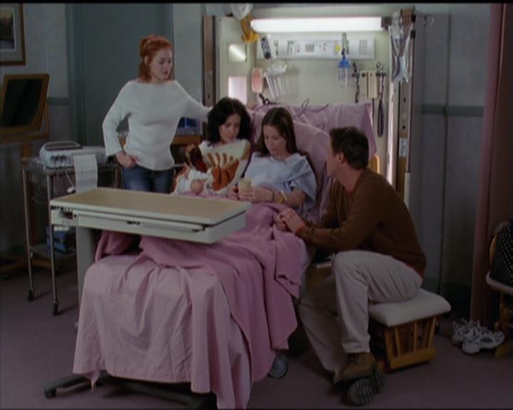 Charmed-Online-dot-515TheDayTheMagicDied0202.jpg