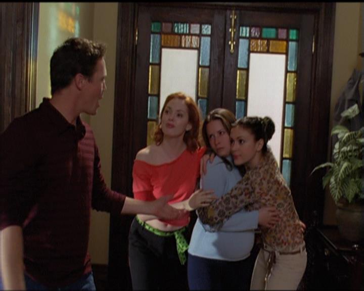 Charmed-Online-dot-515TheDayTheMagicDied0478.jpg