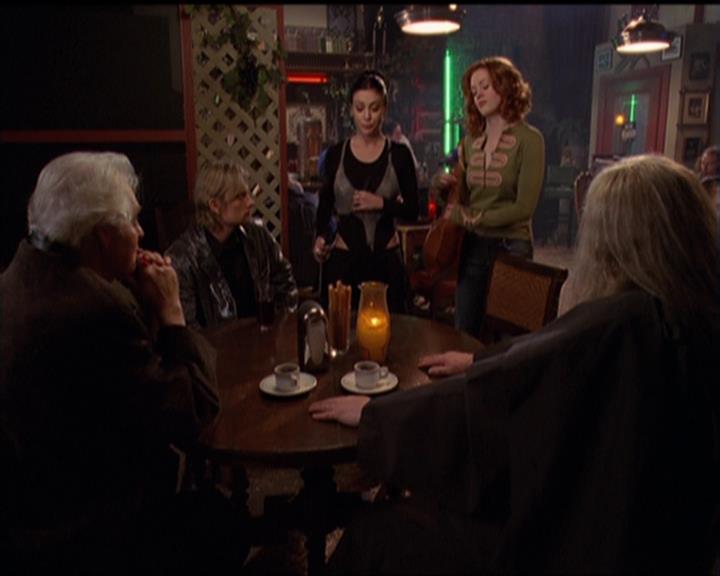Charmed-Online-dot-515TheDayTheMagicDied1722.jpg