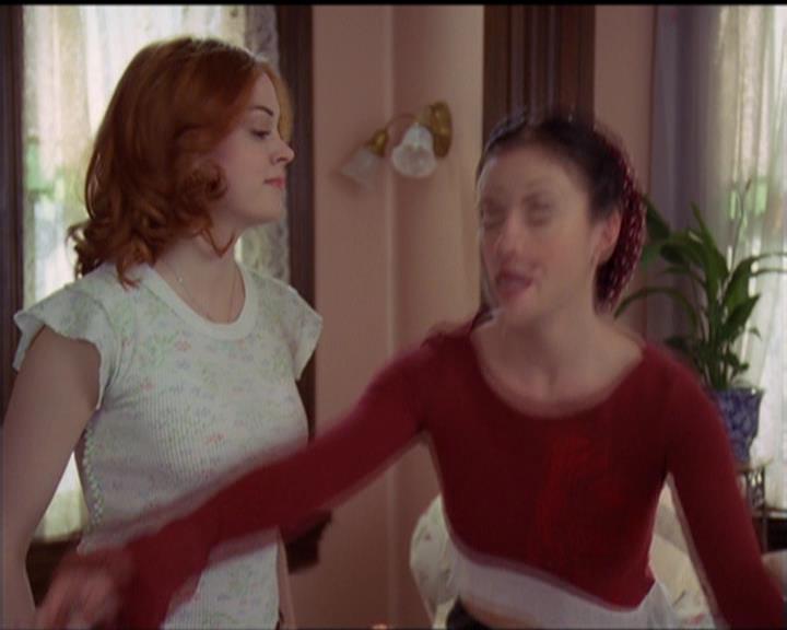 Charmed-Online-dot-516BabysFirstDemon0083.jpg Charmed-Online-dot-516BabysFirstDemon0083.jpg