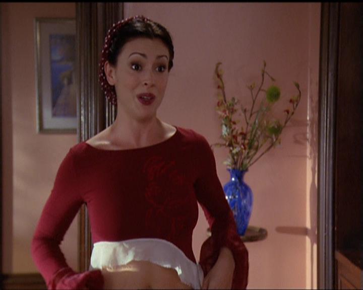 Charmed-Online-dot-516BabysFirstDemon0161.jpg