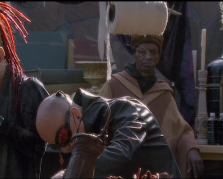 Charmed-Online-dot-516BabysFirstDemon0397.jpg