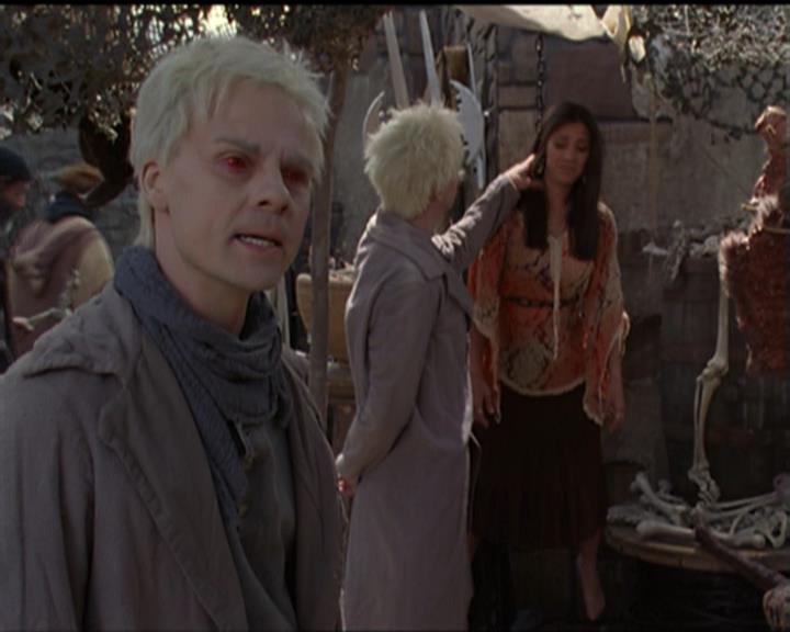 Charmed-Online-dot-516BabysFirstDemon0522.jpg