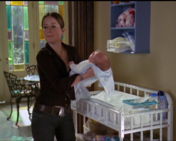 Charmed-Online-dot-516BabysFirstDemon0803.jpg