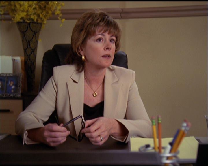 Charmed-Online-dot-516BabysFirstDemon0892.jpg