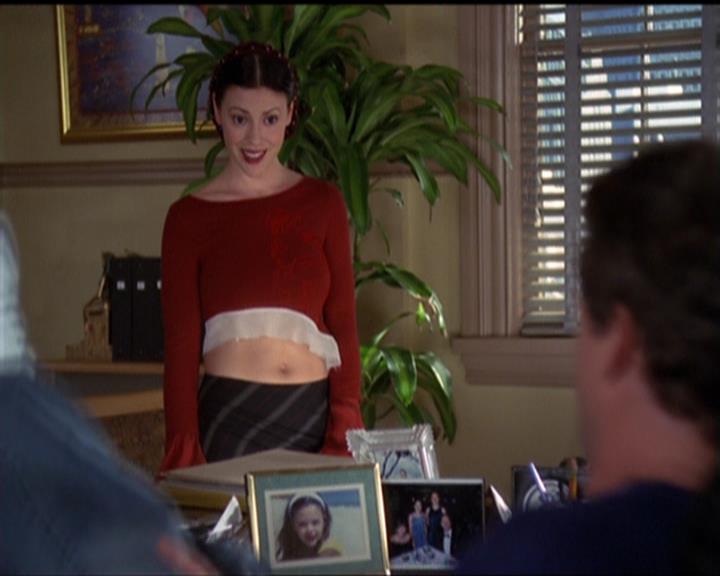 Charmed-Online-dot-516BabysFirstDemon1358.jpg Charmed-Online-dot-516BabysFirstDemon1358.jpg