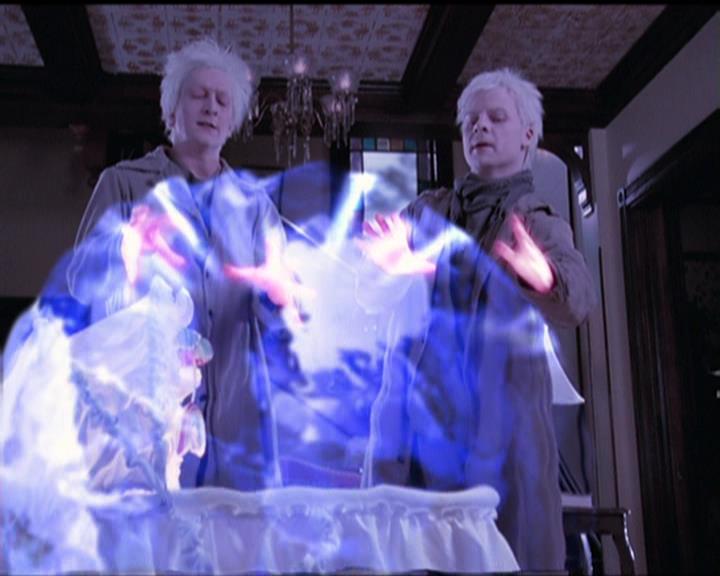 Charmed-Online-dot-516BabysFirstDemon1997.jpg Charmed-Online-dot-516BabysFirstDemon1997.jpg