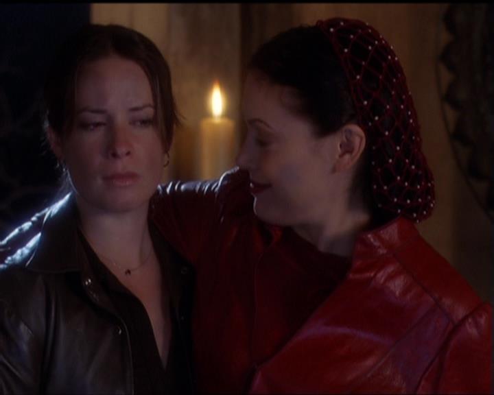 Charmed-Online-dot-516BabysFirstDemon2154.jpg