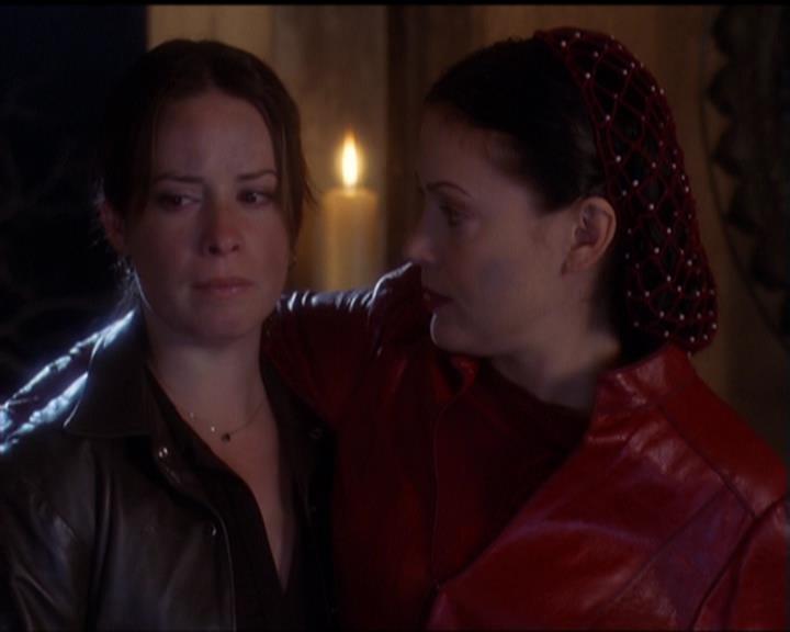 Charmed-Online-dot-516BabysFirstDemon2155.jpg