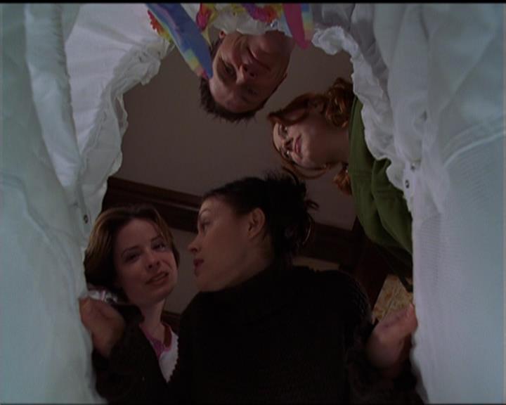 Charmed-Online-dot-516BabysFirstDemon2175.jpg