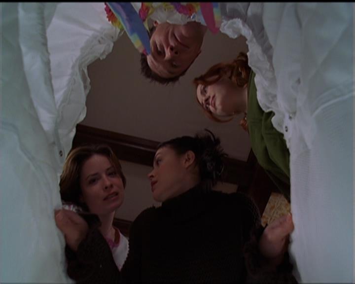 Charmed-Online-dot-516BabysFirstDemon2176.jpg