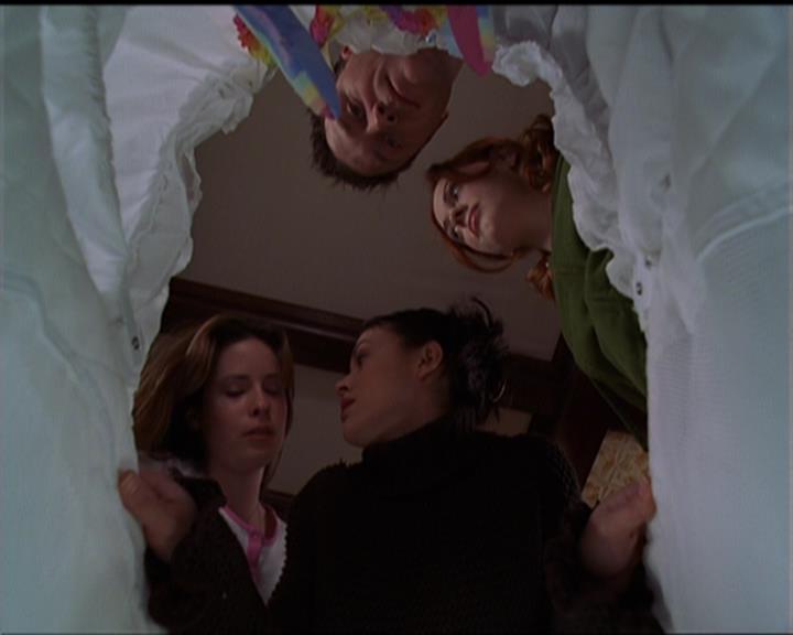 Charmed-Online-dot-516BabysFirstDemon2179.jpg