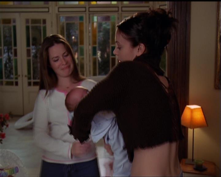 Charmed-Online-dot-516BabysFirstDemon2245.jpg