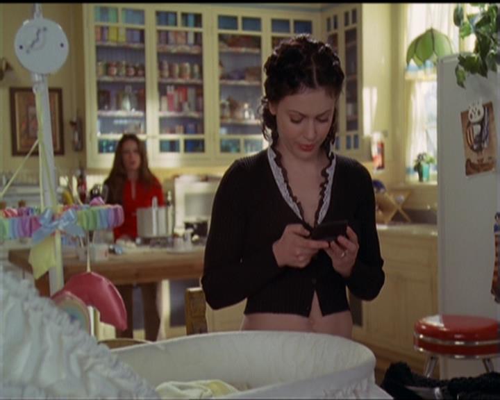 Charmed-Online-dot-517LuckyCharmed0355.jpg