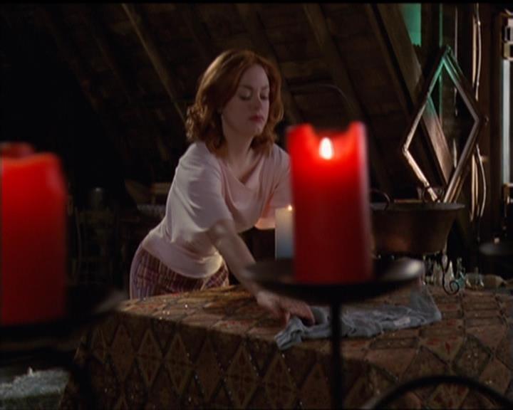 Charmed-Online-dot-517LuckyCharmed0713.jpg