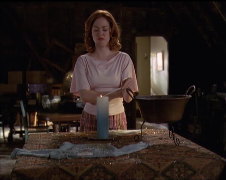 Charmed-Online-dot-517LuckyCharmed0722.jpg