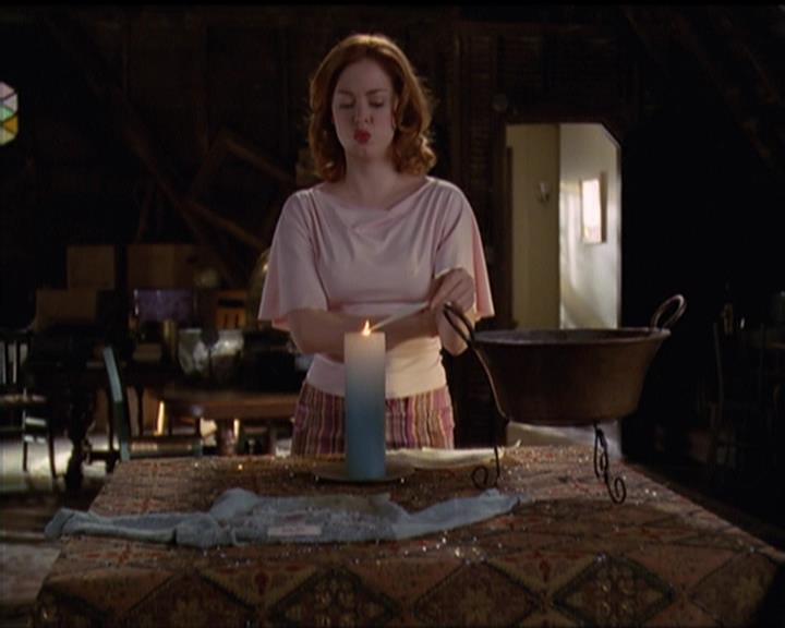 Charmed-Online-dot-517LuckyCharmed0723.jpg