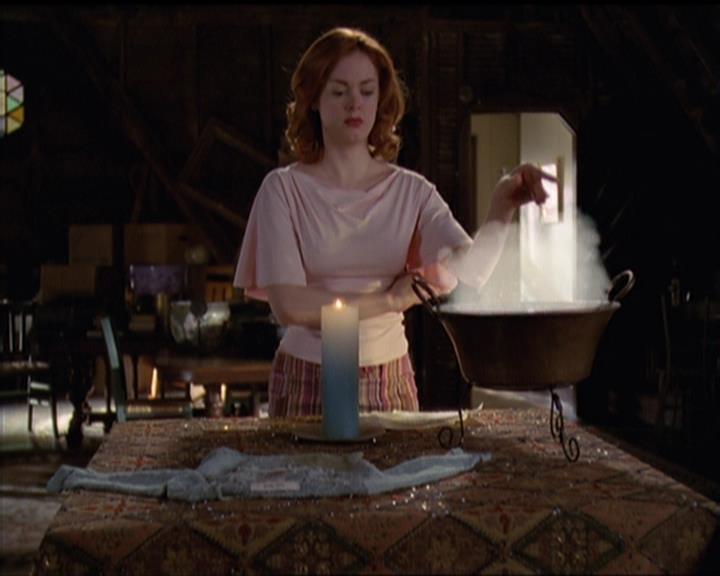 Charmed-Online-dot-517LuckyCharmed0726.jpg