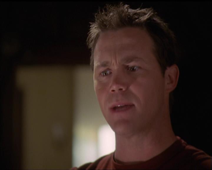 Charmed-Online-dot-517LuckyCharmed0772.jpg Charmed-Online-dot-517LuckyCharmed0772.jpg