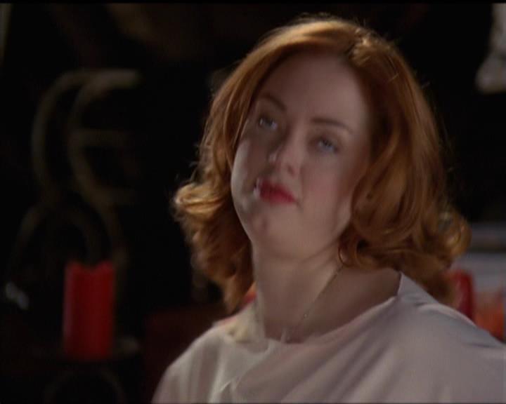 Charmed-Online-dot-517LuckyCharmed0780.jpg Charmed-Online-dot-517LuckyCharmed0780.jpg