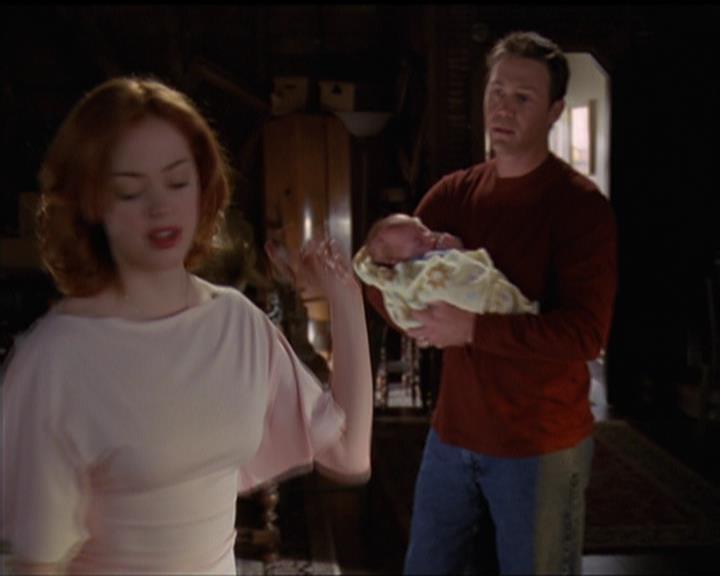Charmed-Online-dot-517LuckyCharmed0787.jpg