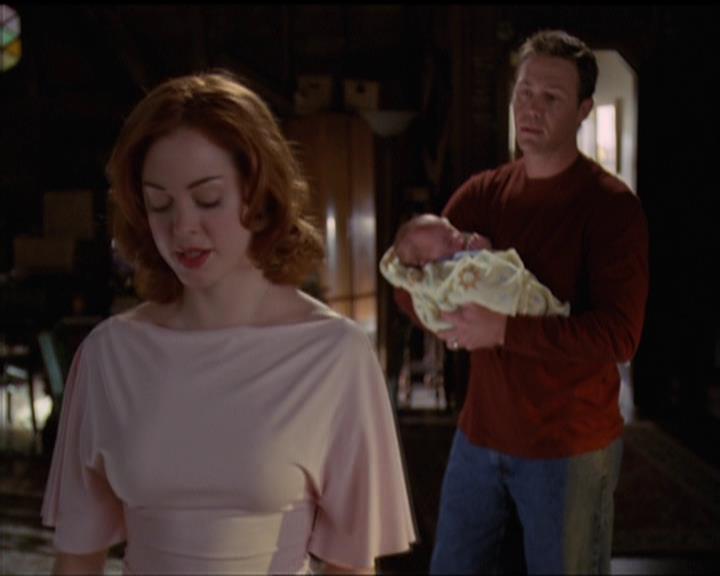 Charmed-Online-dot-517LuckyCharmed0788.jpg Charmed-Online-dot-517LuckyCharmed0788.jpg