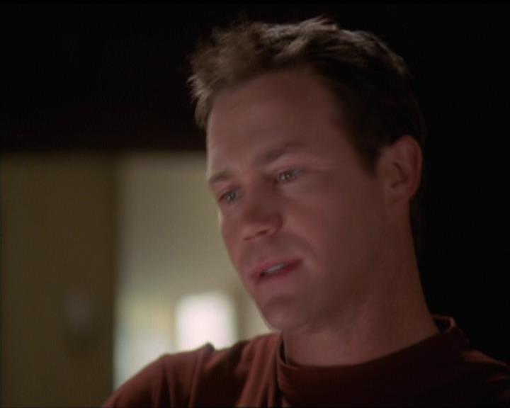 Charmed-Online-dot-517LuckyCharmed0805.jpg Charmed-Online-dot-517LuckyCharmed0805.jpg