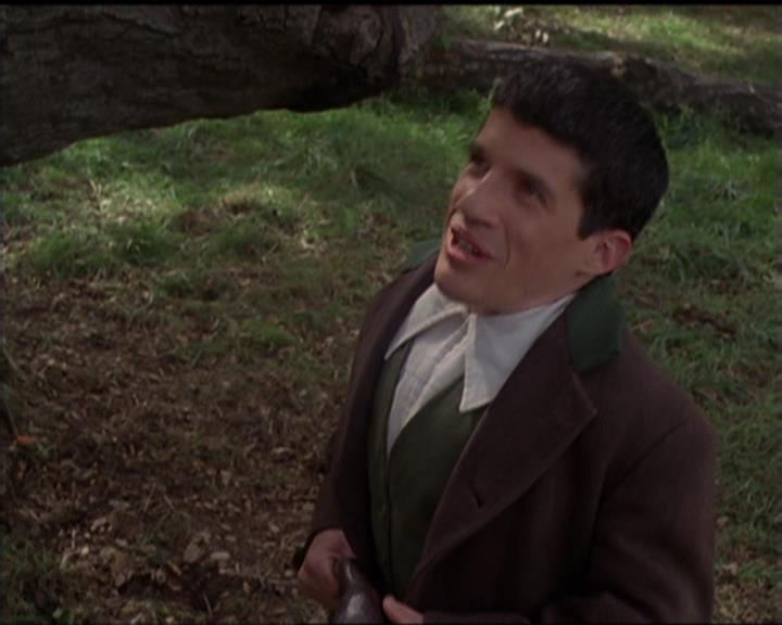 Charmed-Online-dot-517LuckyCharmed0838.jpg Charmed-Online-dot-517LuckyCharmed0838.jpg