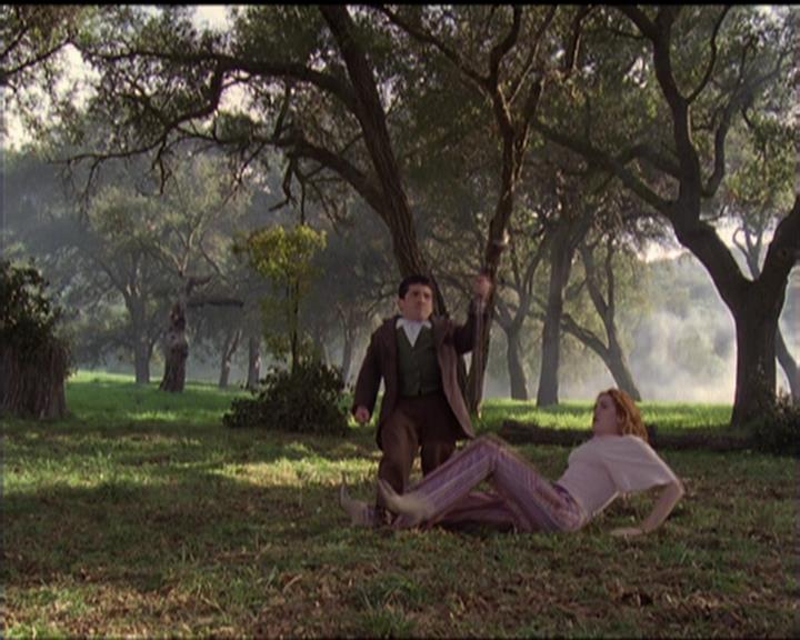 Charmed-Online-dot-517LuckyCharmed0872.jpg
