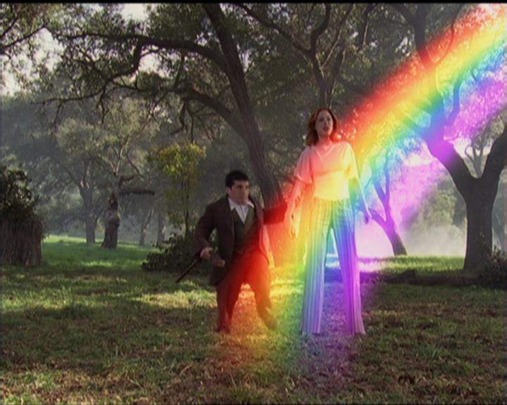 Charmed-Online-dot-517LuckyCharmed0878.jpg