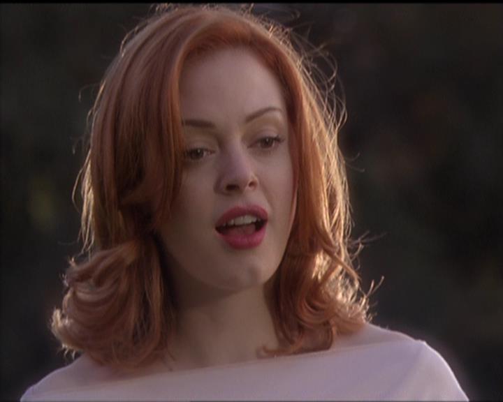 Charmed-Online-dot-517LuckyCharmed0891.jpg