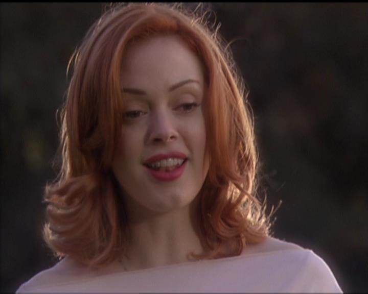 Charmed-Online-dot-517LuckyCharmed0892.jpg