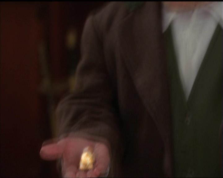 Charmed-Online-dot-517LuckyCharmed0903.jpg
