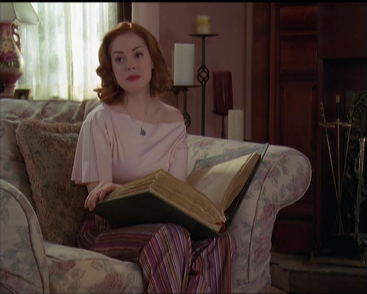 Charmed-Online-dot-517LuckyCharmed0913.jpg