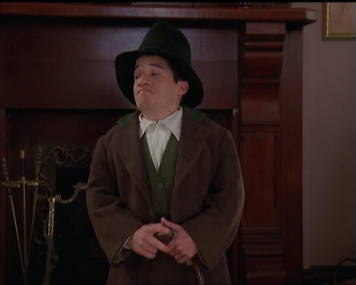 Charmed-Online-dot-517LuckyCharmed0930.jpg Charmed-Online-dot-517LuckyCharmed0930.jpg