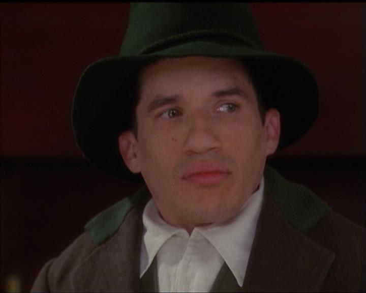 Charmed-Online-dot-517LuckyCharmed0934.jpg Charmed-Online-dot-517LuckyCharmed0934.jpg