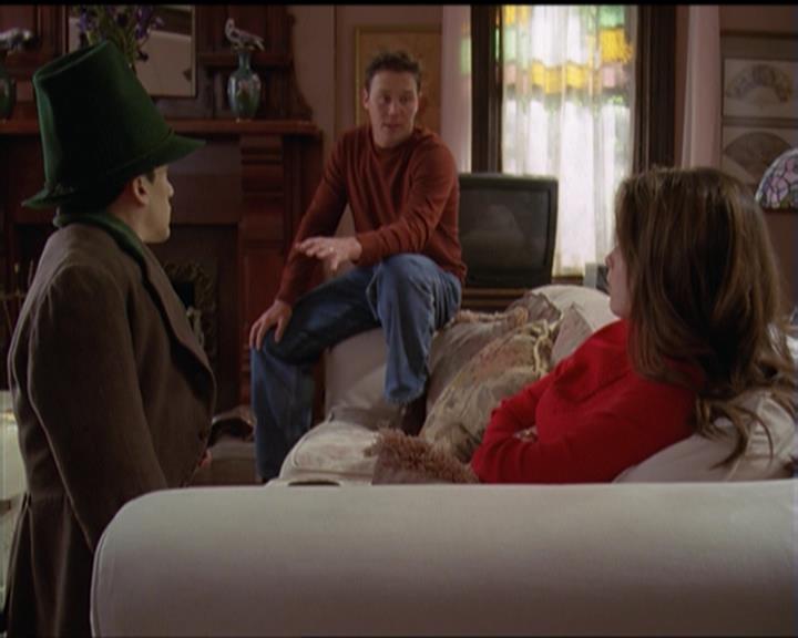 Charmed-Online-dot-517LuckyCharmed0942.jpg