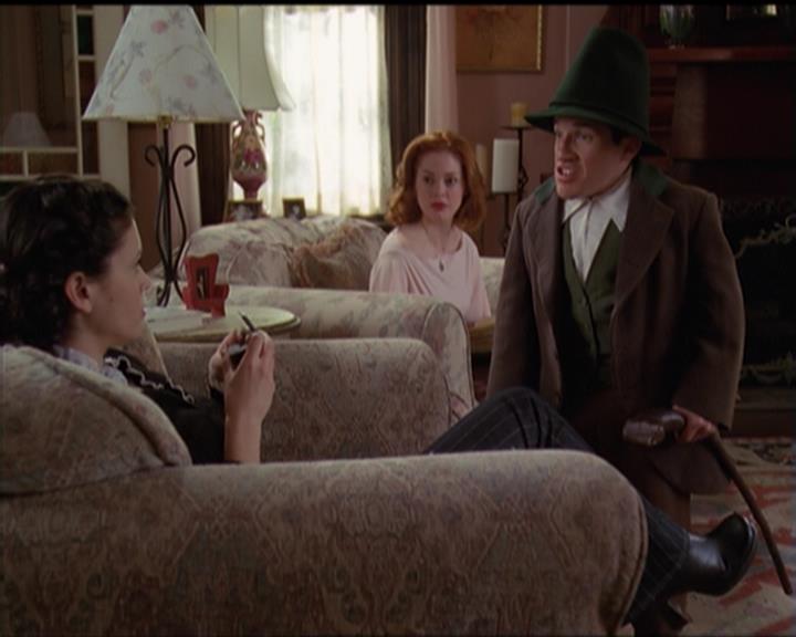 Charmed-Online-dot-517LuckyCharmed1004.jpg