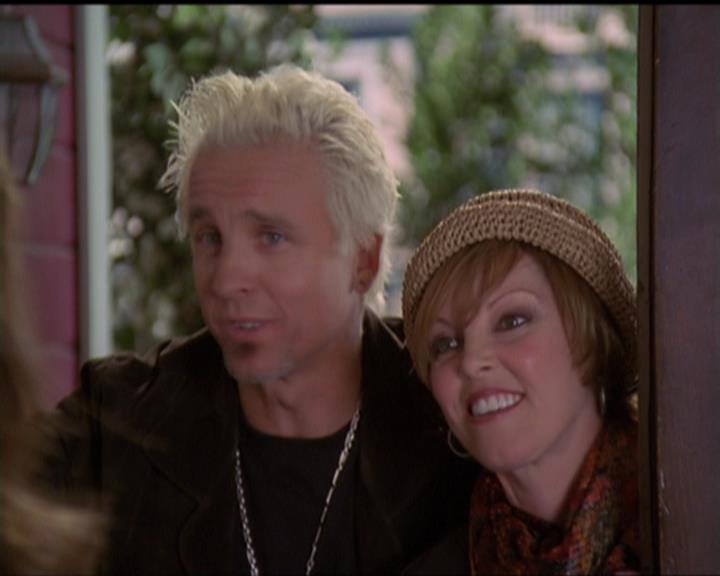 Charmed-Online-dot-517LuckyCharmed1058.jpg