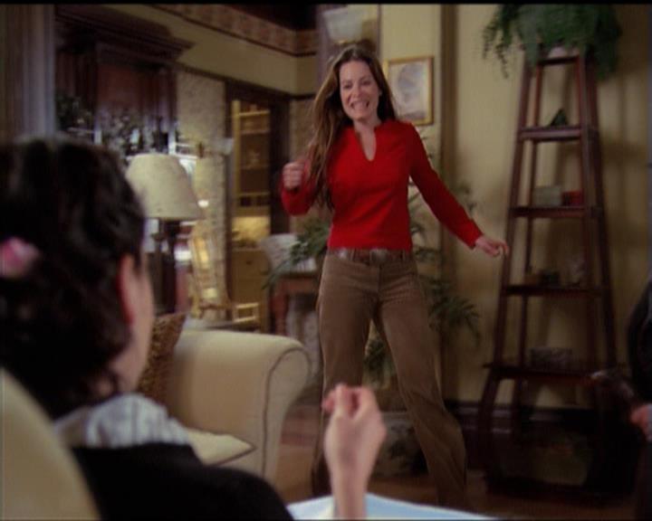 Charmed-Online-dot-517LuckyCharmed1159.jpg