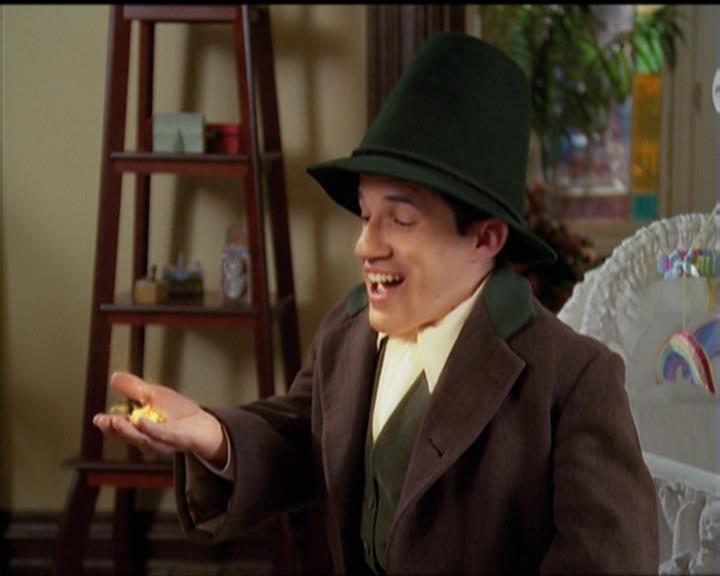 Charmed-Online-dot-517LuckyCharmed1197.jpg