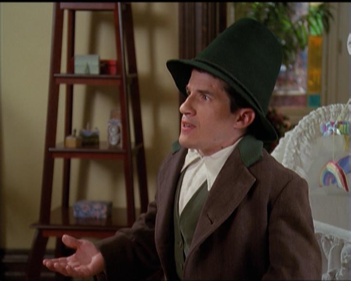 Charmed-Online-dot-517LuckyCharmed1210.jpg
