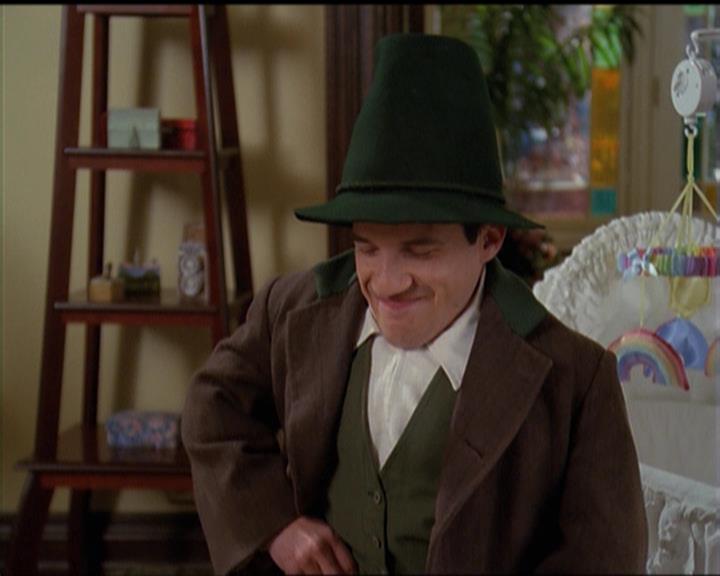 Charmed-Online-dot-517LuckyCharmed1220.jpg