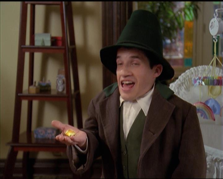 Charmed-Online-dot-517LuckyCharmed1222.jpg