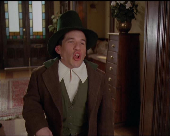 Charmed-Online-dot-517LuckyCharmed1303.jpg