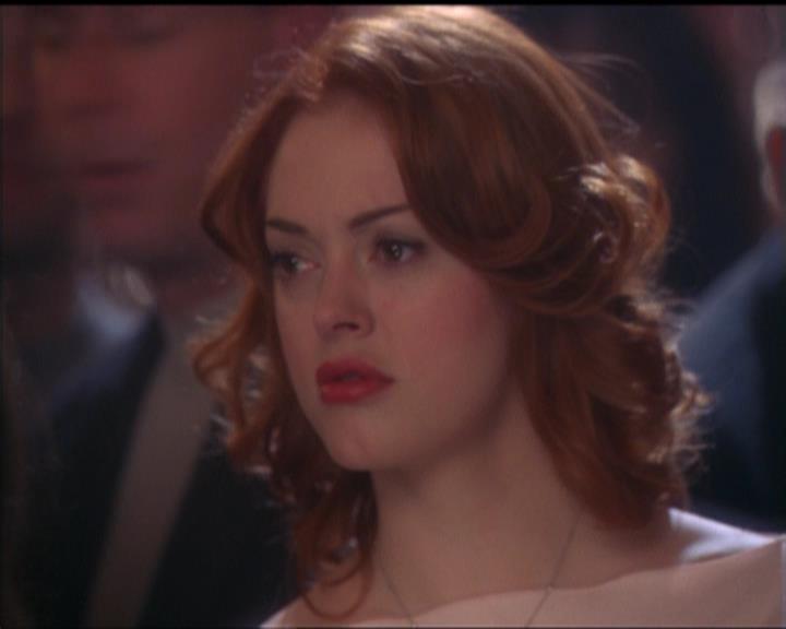 Charmed-Online-dot-517LuckyCharmed1334.jpg